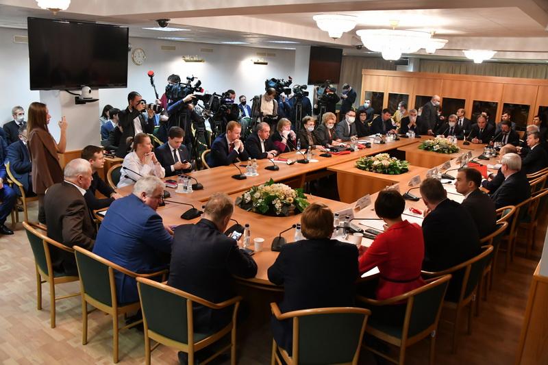 Половина победы