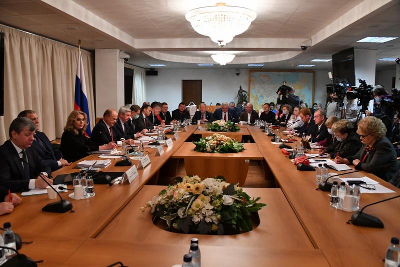 Половина победы