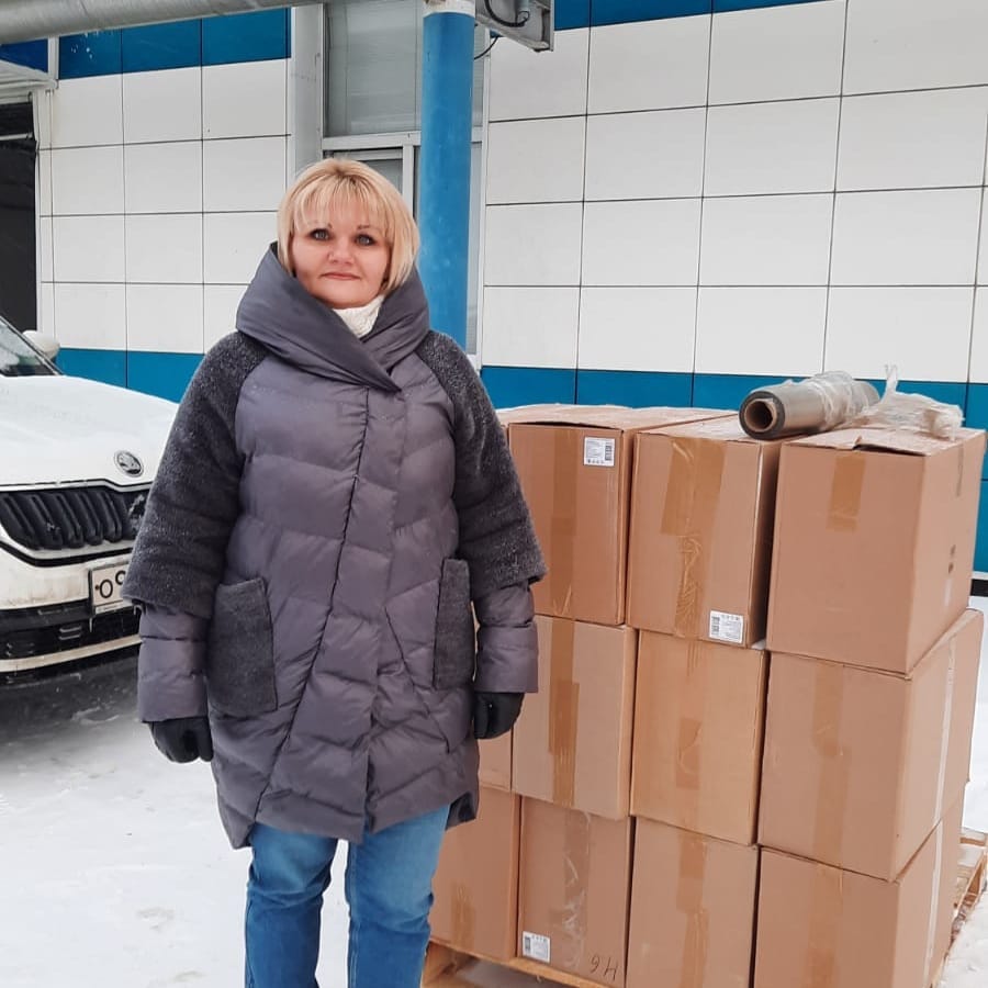 93-й новогодний гуманитарный конвой КПРФ отправила на Донбасс