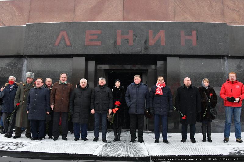 «Имя Сталина - это путеводная звезда!»