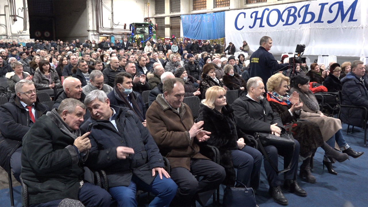 КПРФ не допустит уничтожения совхоза им. Ленина!