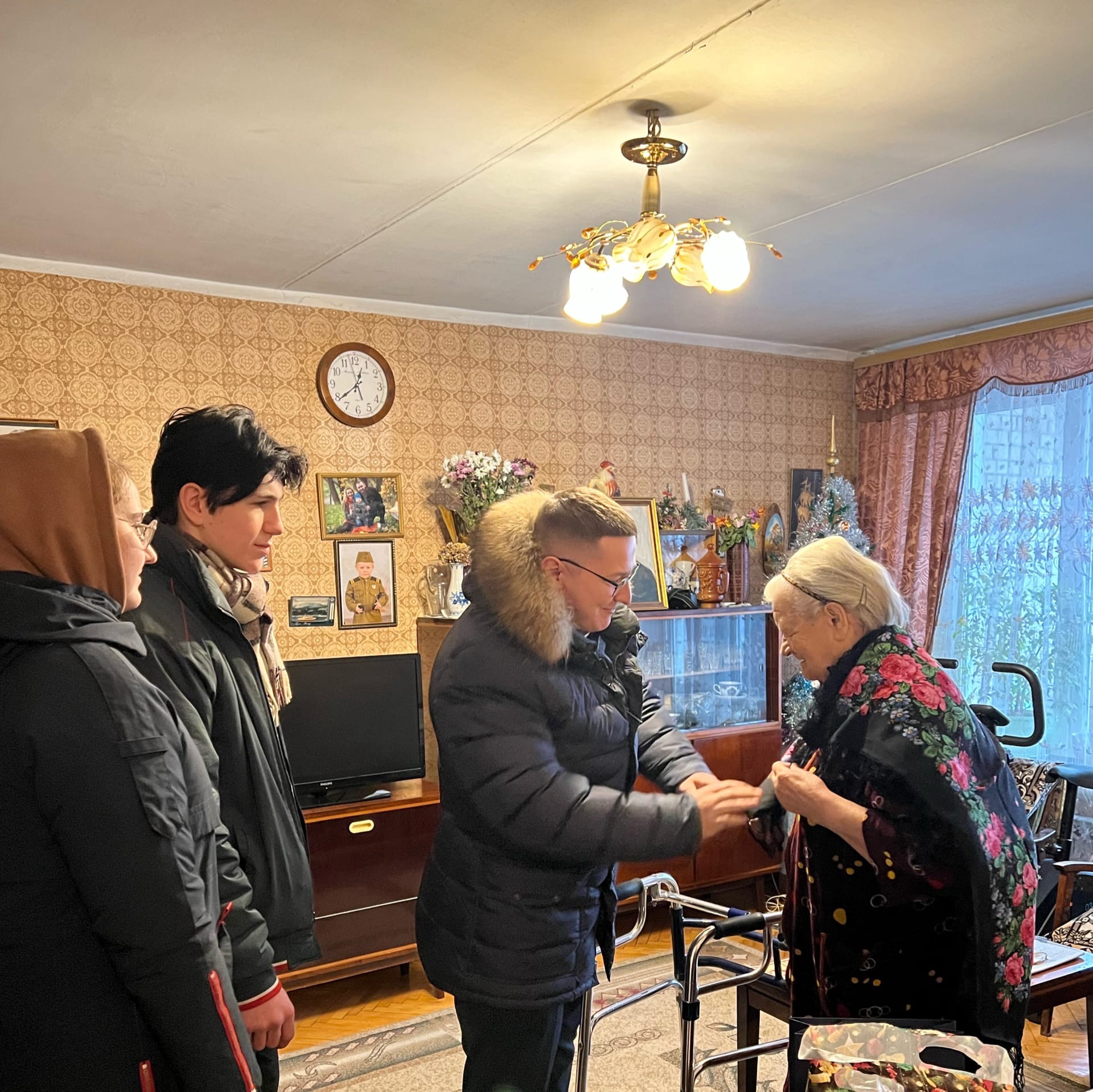 Коммунисты Балашихи поздравили жителей с наступающим Новым годом!