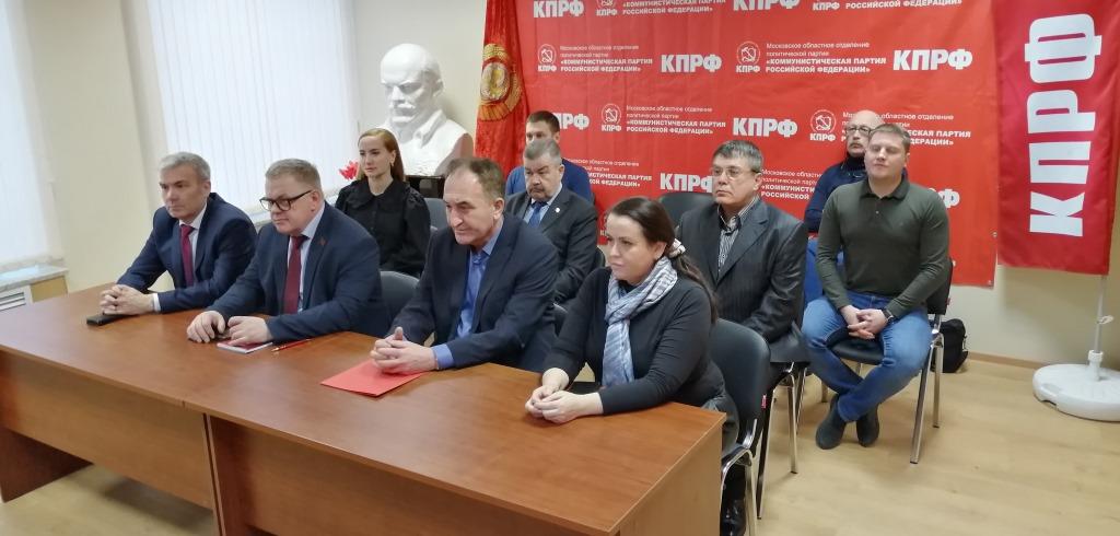 В.И. Кашин выступил на партийном семинаре-совещании