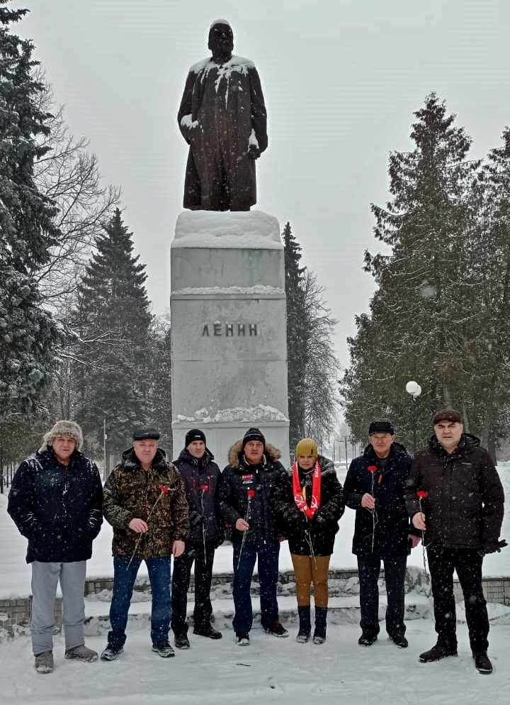 Цветы вождю