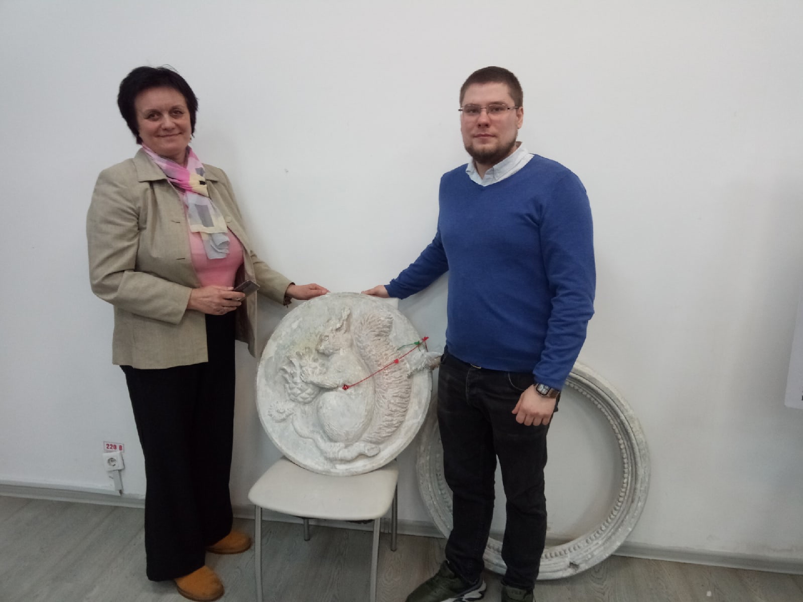 В Королёве отреставрировали барельеф по эскизам архитектора Любови Гулецкой