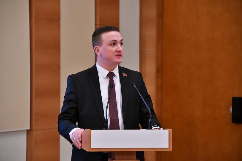 Г.А. Зюганов: Три отрасли, здравоохранение, образование и ЖКХ определяют качество жизни