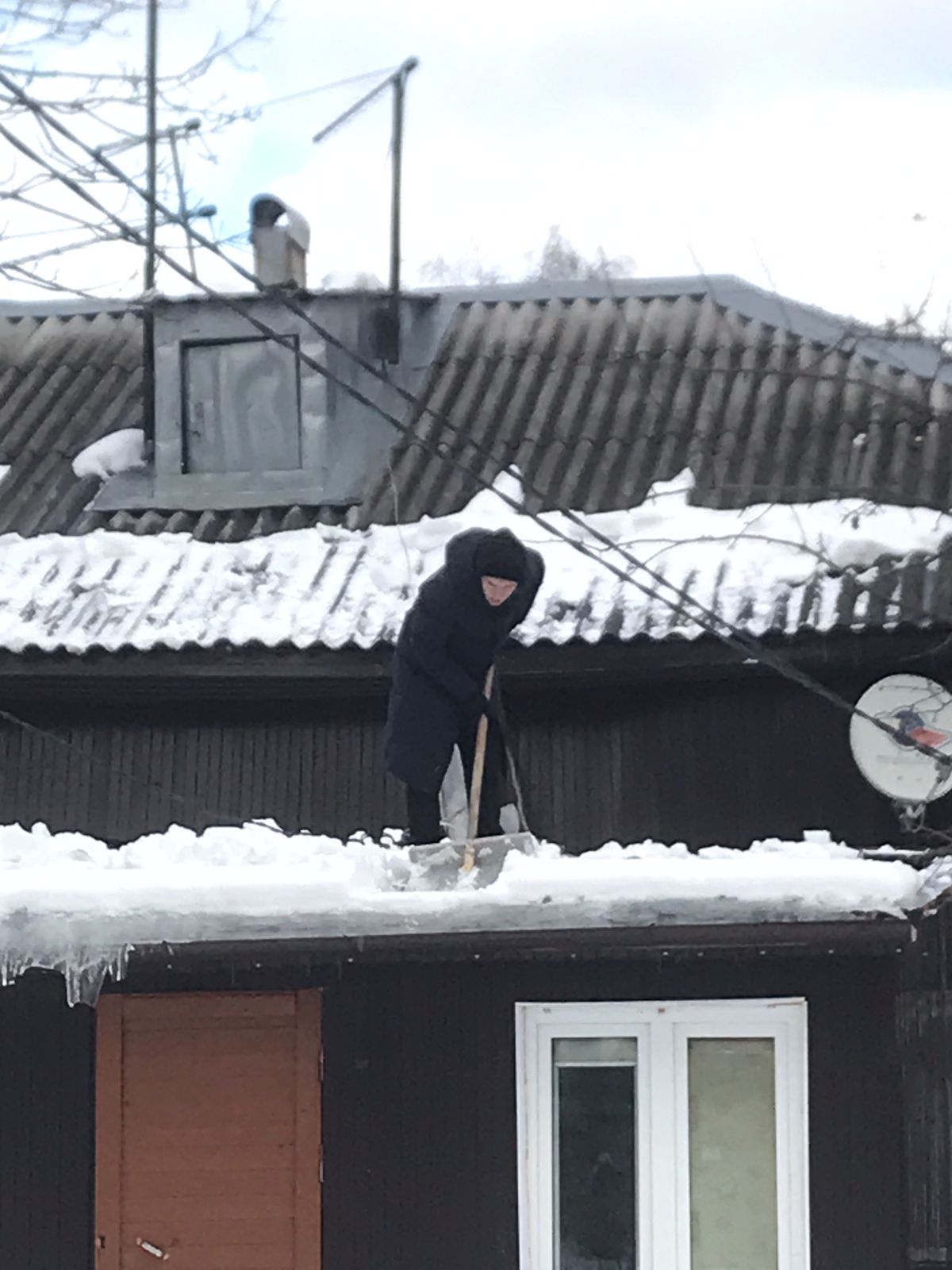 Не словом, а делом! Акция «Снежный десант» в Балашихе