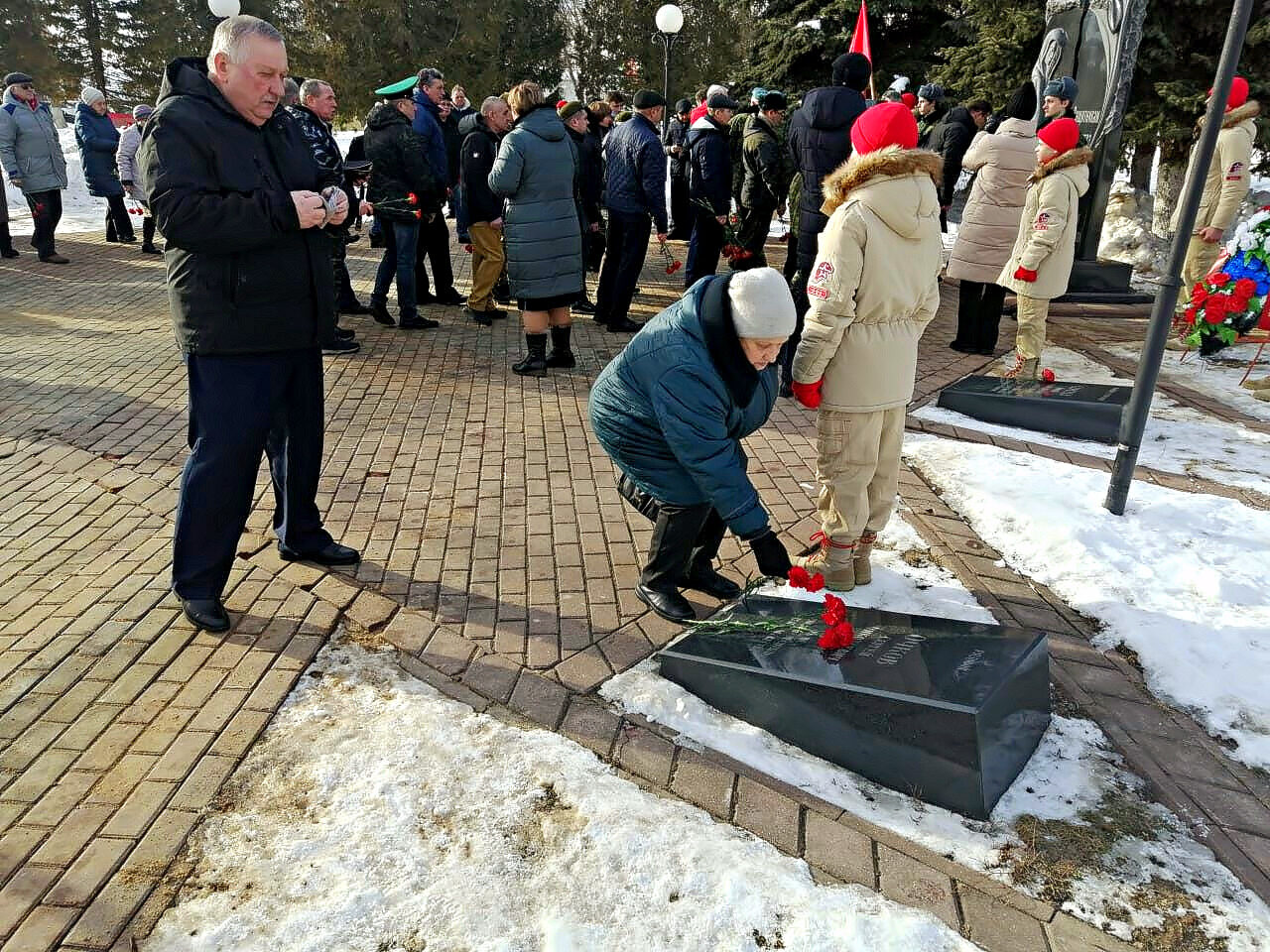 33-й годовщине вывода войск из Афганистана посвящается