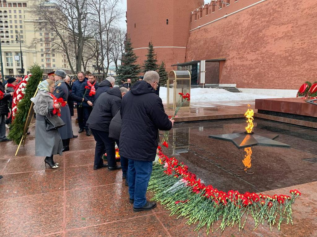 Во имя мира во всем мире!