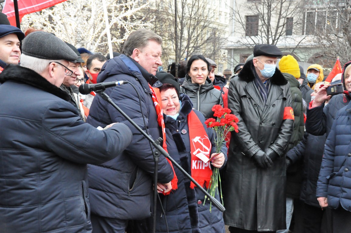 Во имя мира во всем мире!