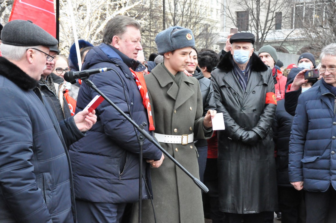 Во имя мира во всем мире!