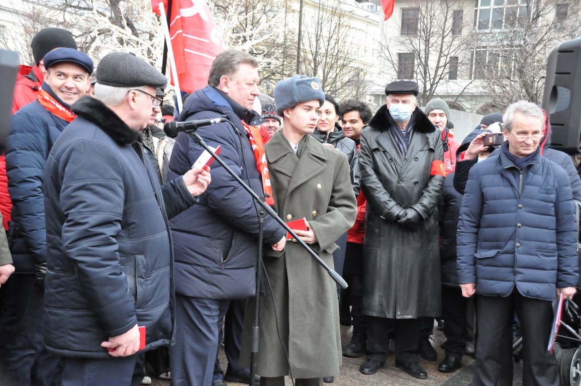 Во имя мира во всем мире!