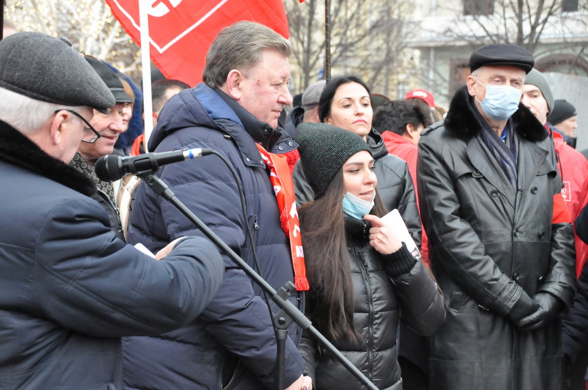 Во имя мира во всем мире!