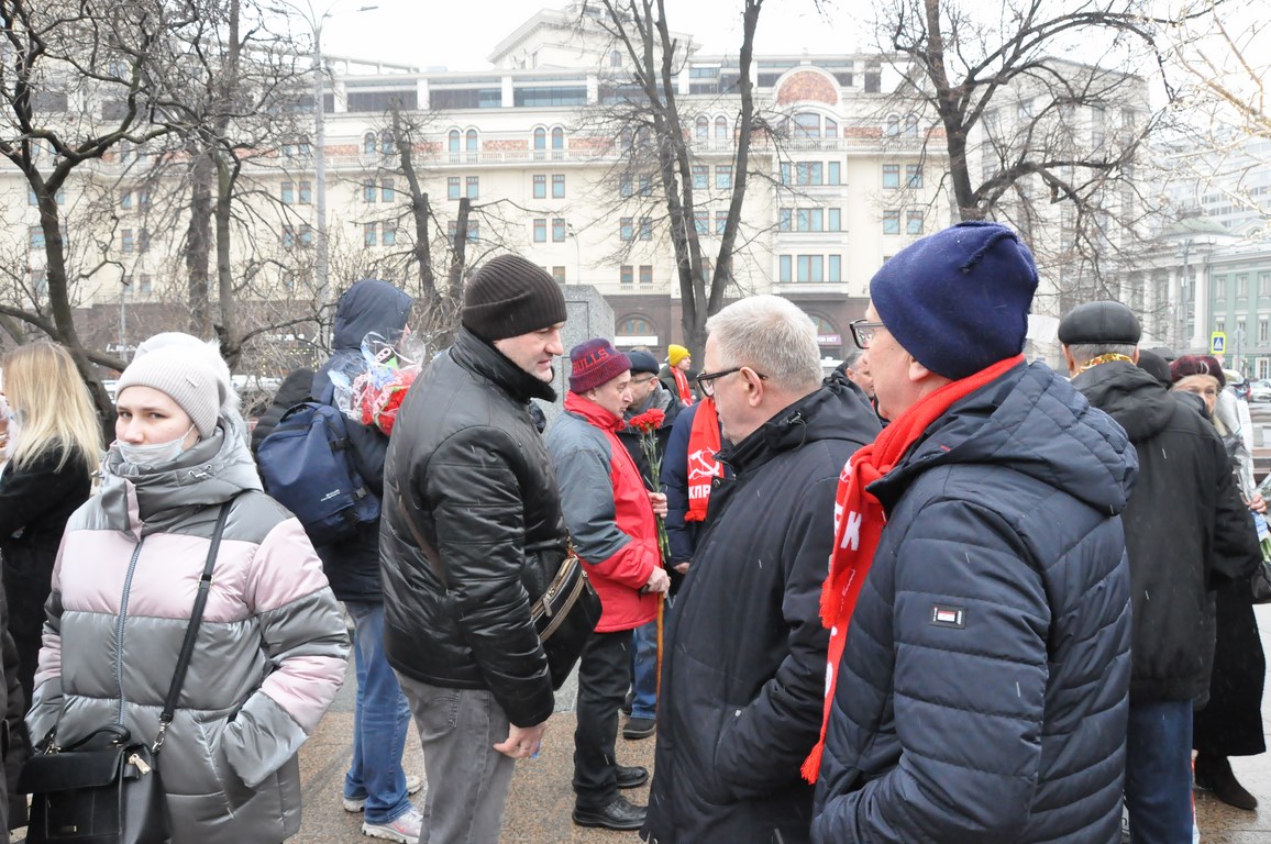Во имя мира во всем мире!