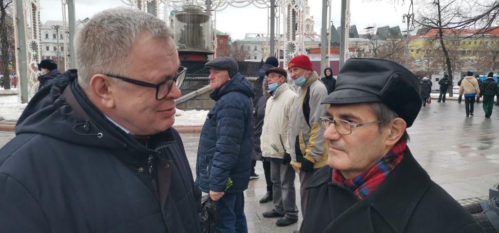 Во имя мира во всем мире!
