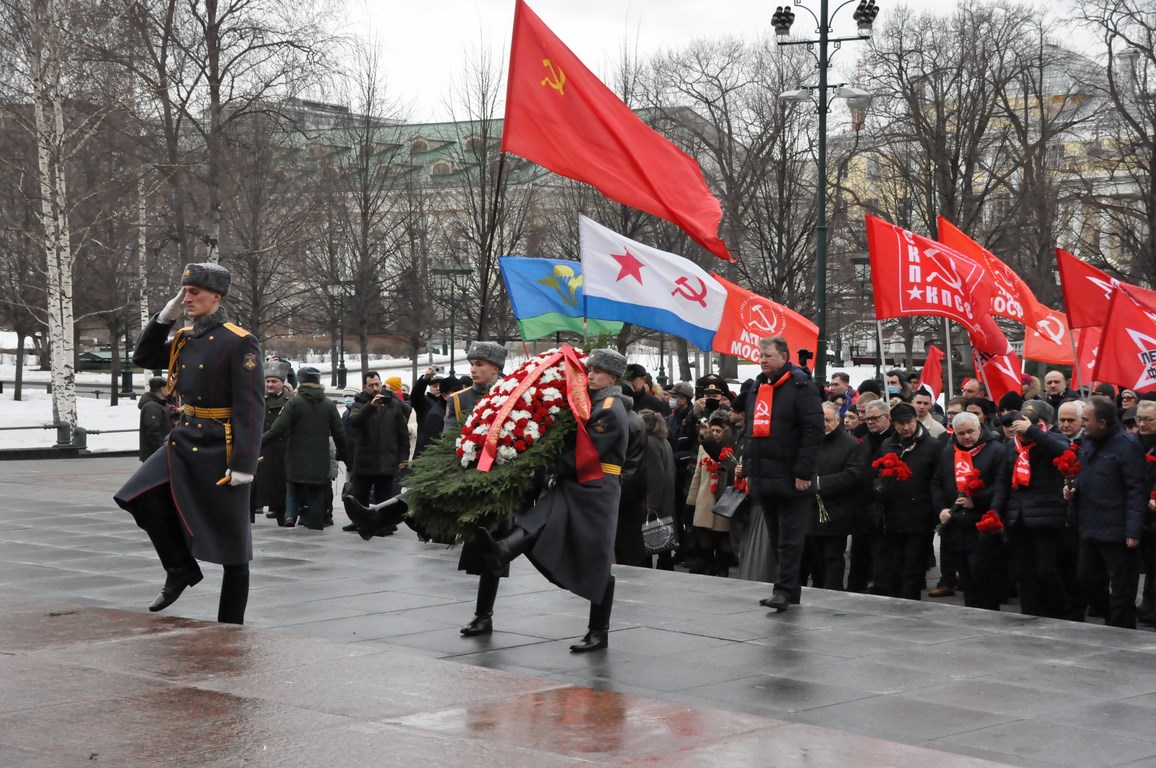 Во имя мира во всем мире!