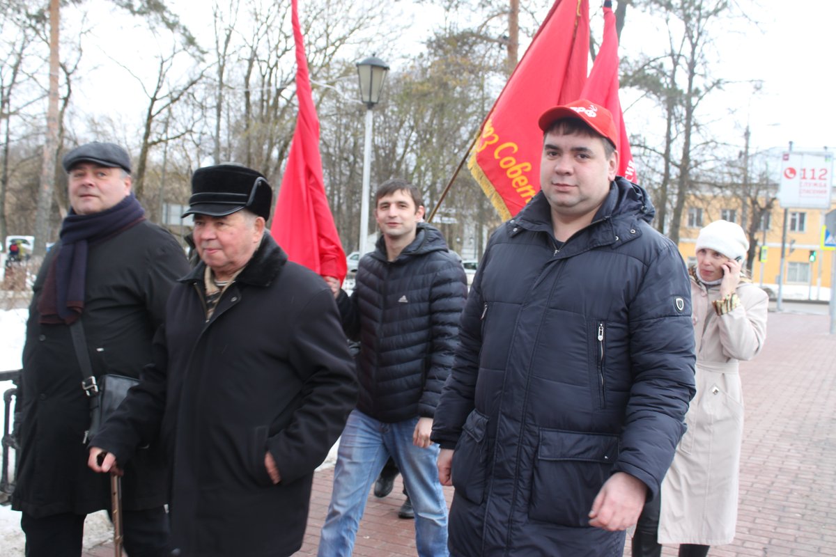 Чеховские коммунисты почтили память воинов