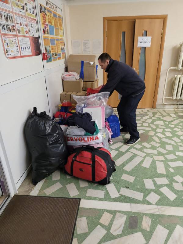 Гуманитарная помощь беженцам Донбасса из Подольска