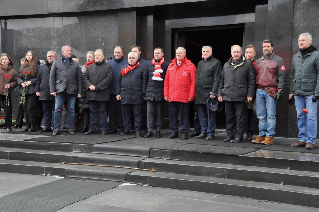 В Москве коммунисты почтили память И.В. Сталина