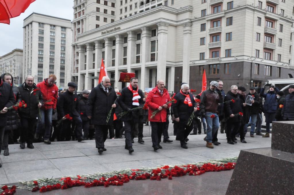В Москве коммунисты почтили память И.В. Сталина
