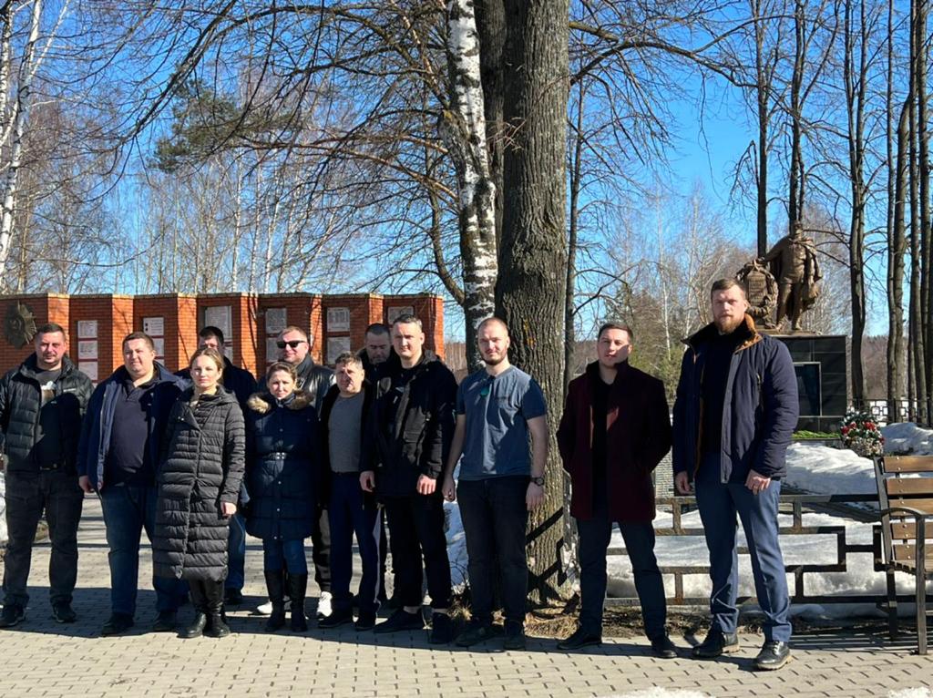 Клинский ГК КПРФ принял участие в акции поддержки ВС РФ