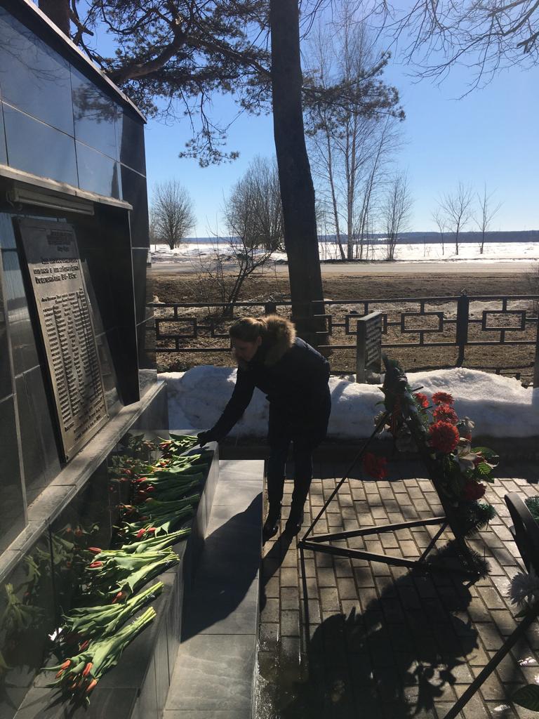 Клинский ГК КПРФ принял участие в акции поддержки ВС РФ