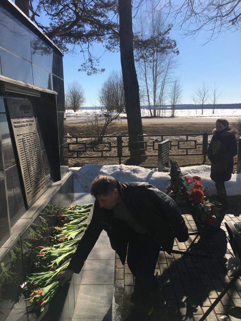 Клинский ГК КПРФ принял участие в акции поддержки ВС РФ