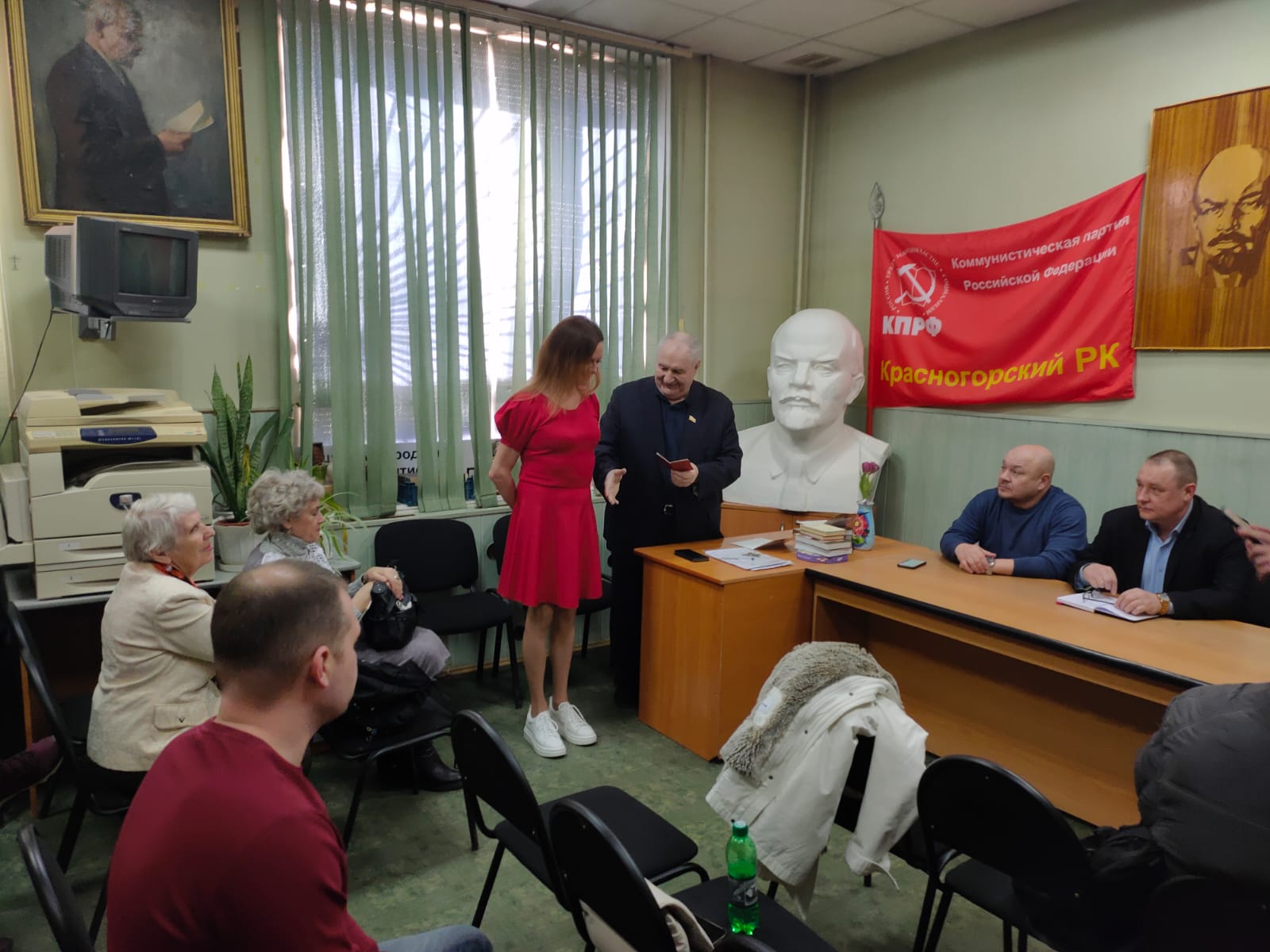 Красногорские коммунисты провели организационные мероприятия и автопробег
