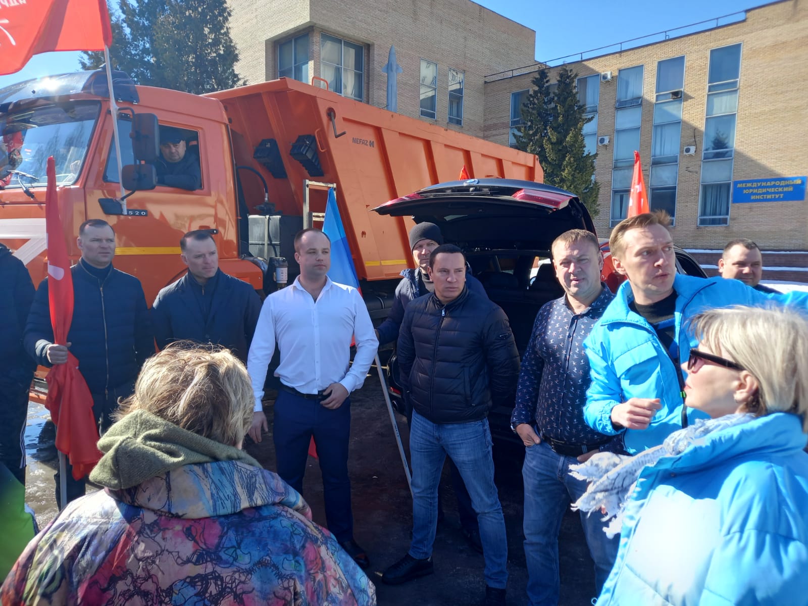 В Королёве прошёл автопробег в поддержку ВС России