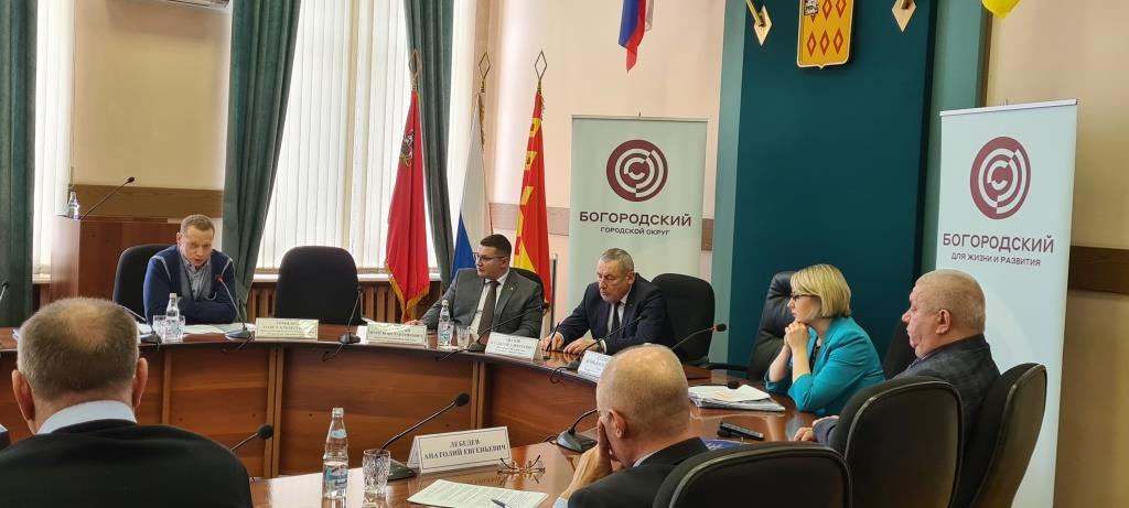 Депутат Московской областной Думы Марк Черемисов принял участие в заседании Совета депутатов Богородского городского округа
