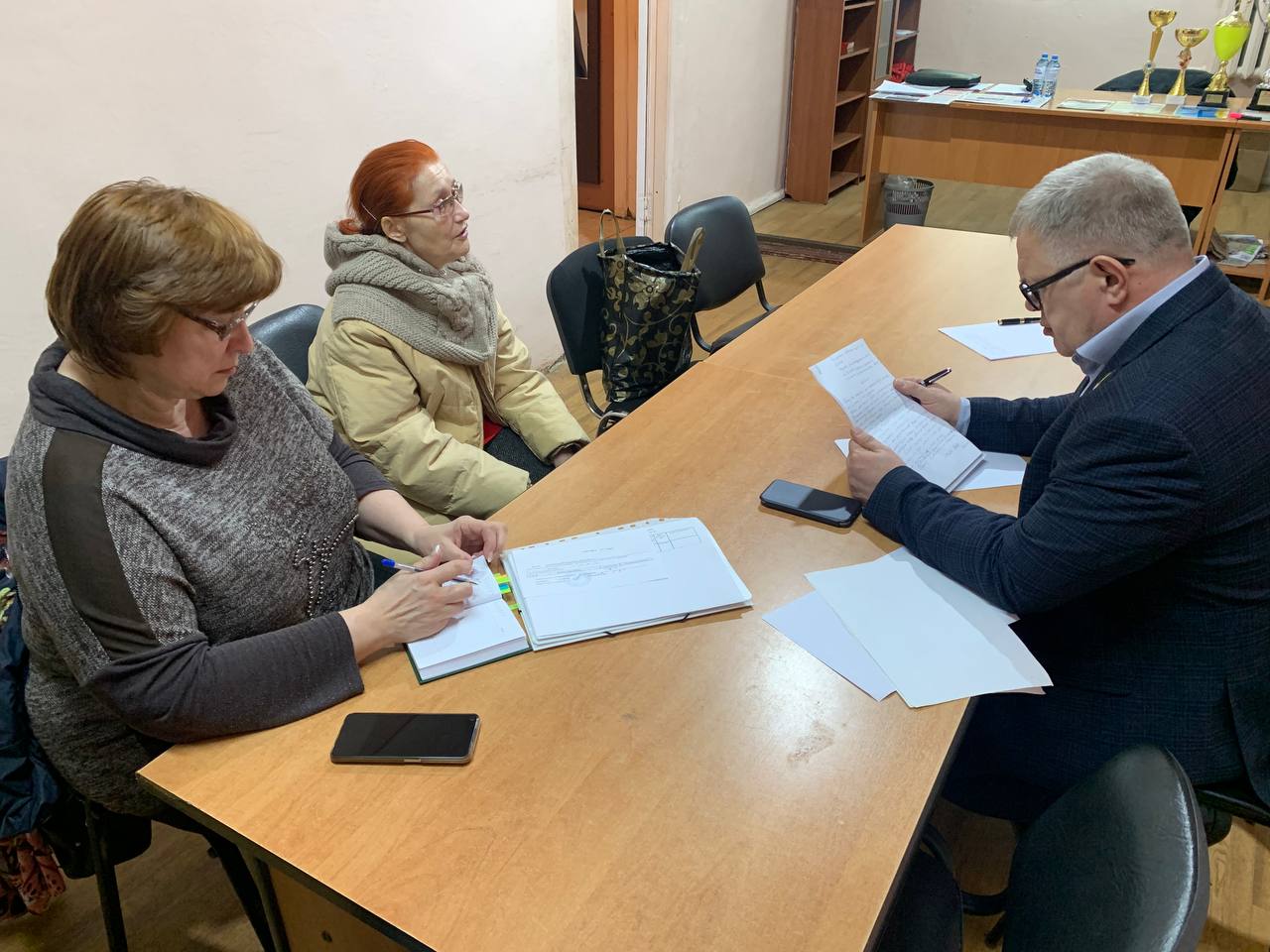 Александр Наумов: «Помочь незащищенной группе населения - первостепенная задача власти и депутатов!»