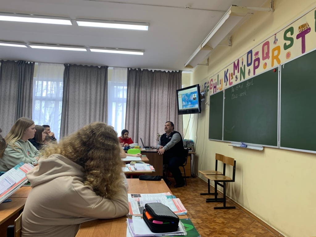 Фрязинские депутаты КПРФ организовали урок мужества посвященный дню космонавтики
