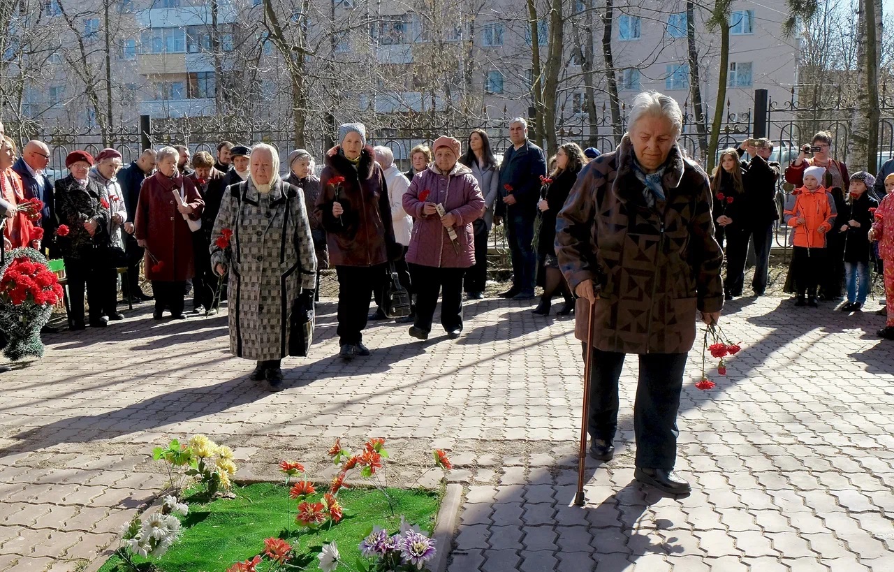 Пока живем, мы помним… 11 апреля ...