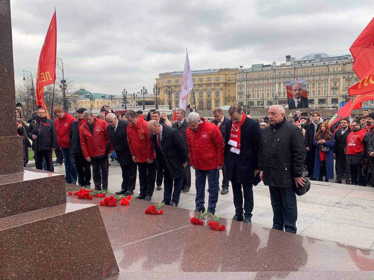 Г.А. Зюганов: Идти ленинским путем!