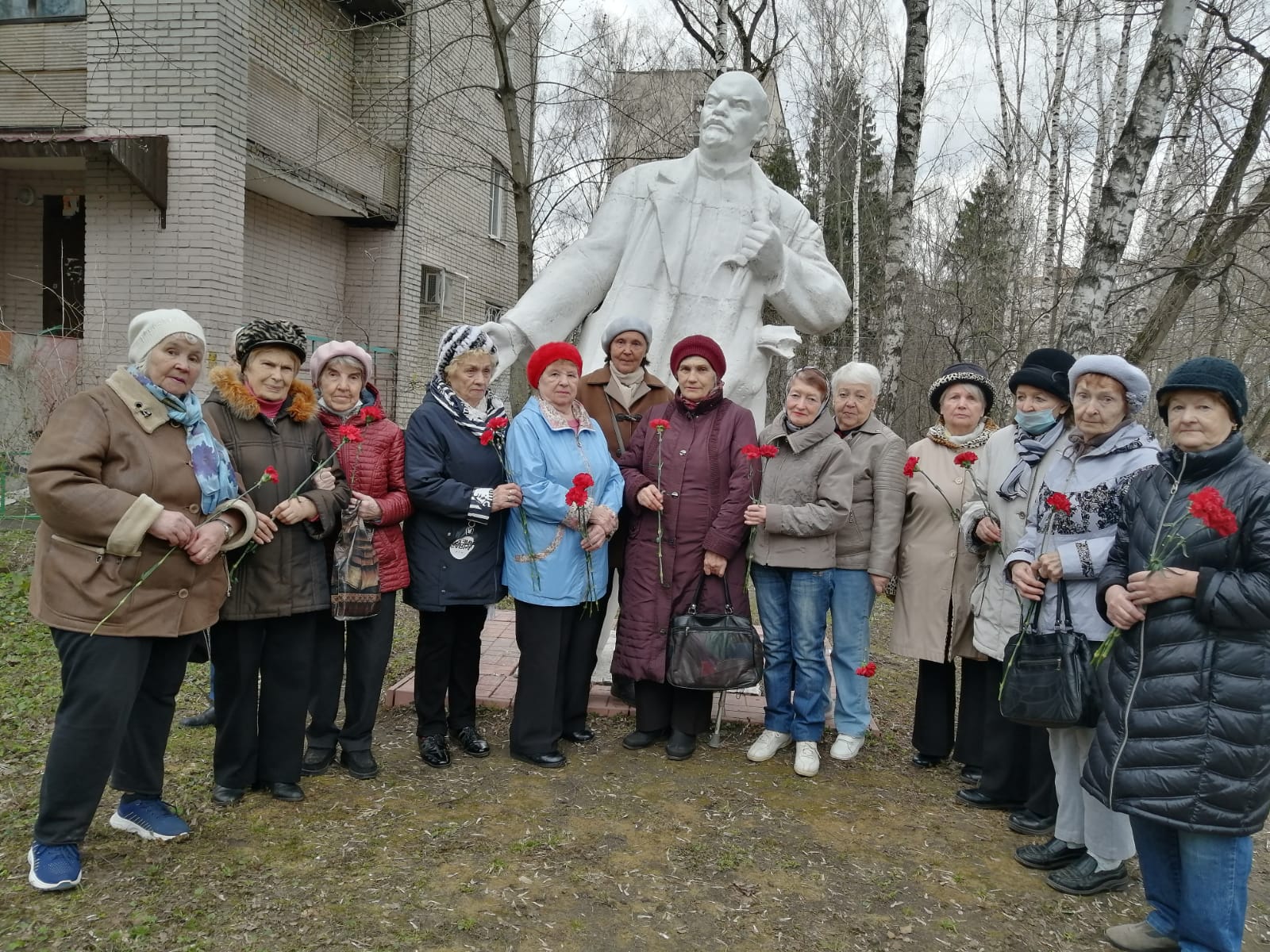 В Щёлково прошло возложение к памятникам В.И. Ленина