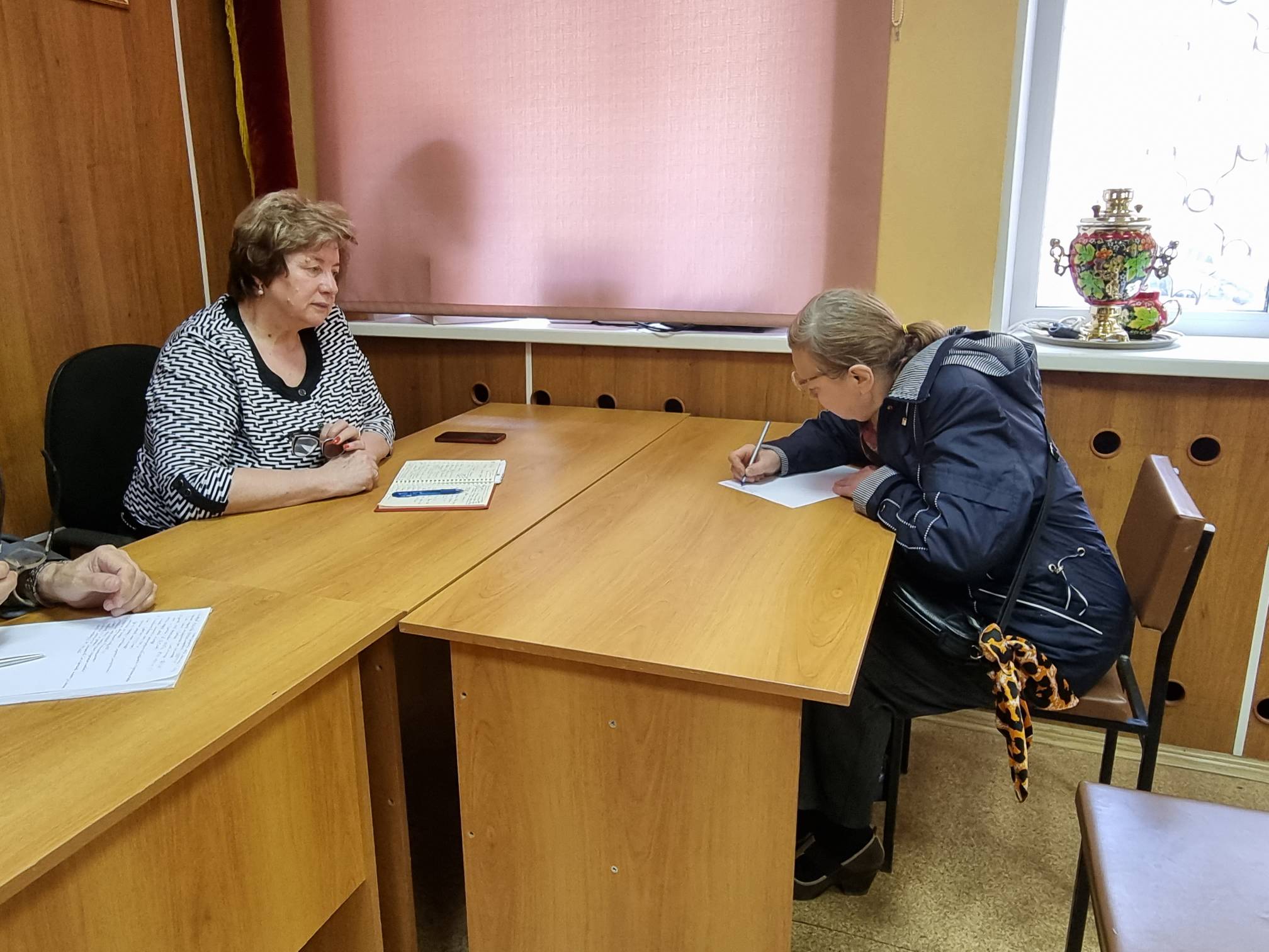 Депутат Мособлдумы от КПРФ Татьяна Никитас провела прием жителей в Жуковском