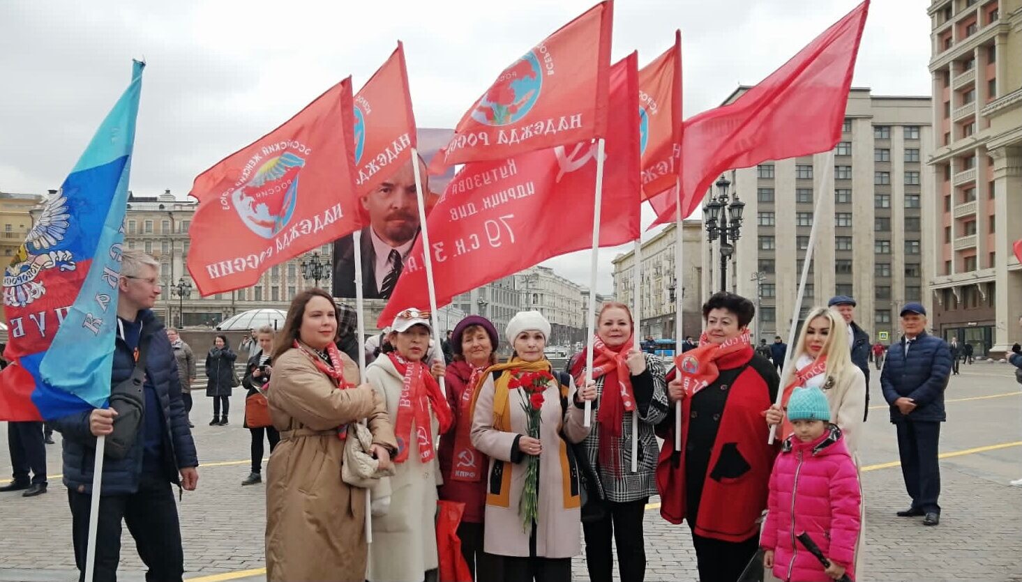 Будут новые победы! Встанут новые бойцы!