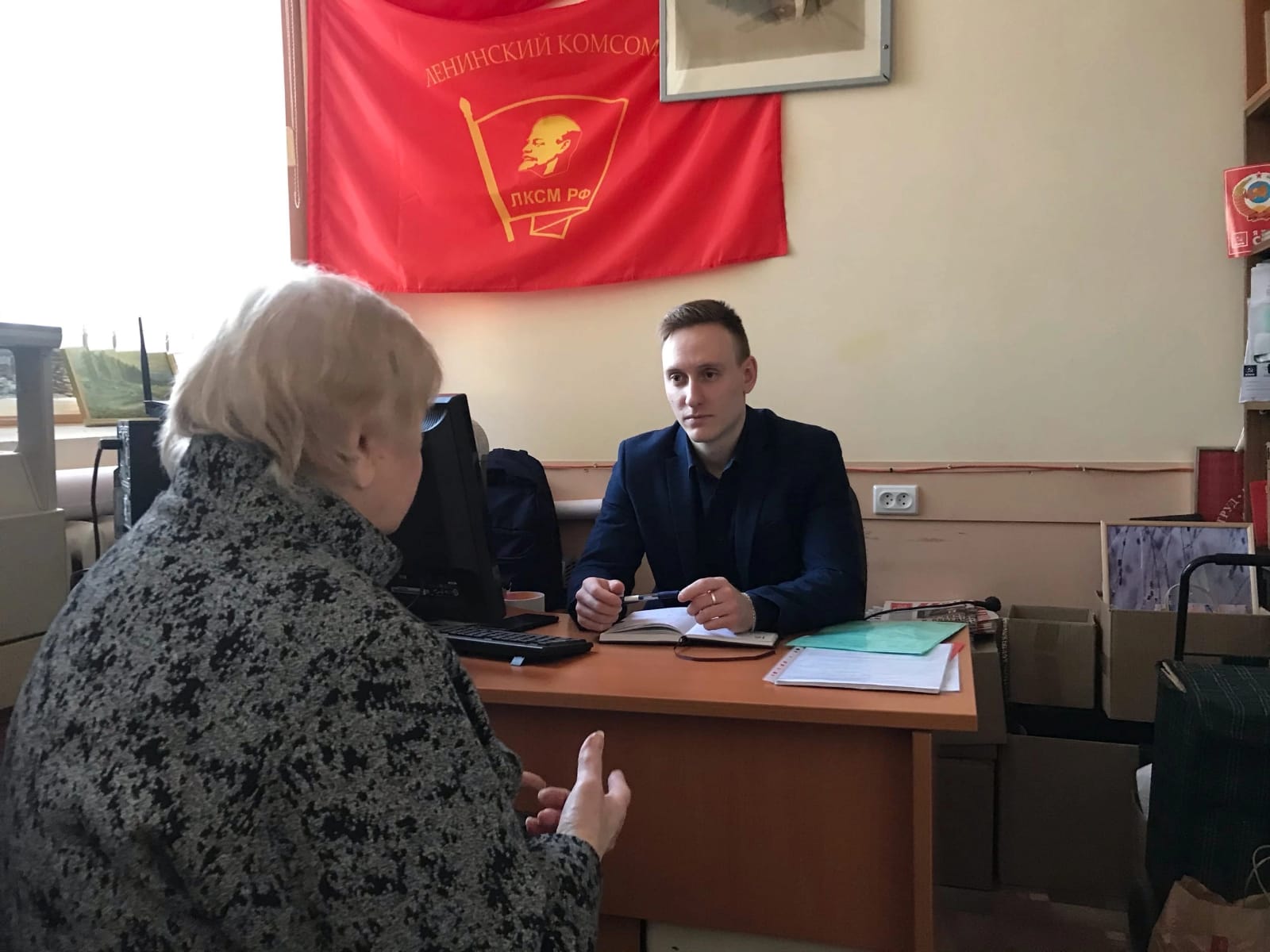 Владислав Кочнев провёл приём граждан, попавших в трудную жизненную ситуацию