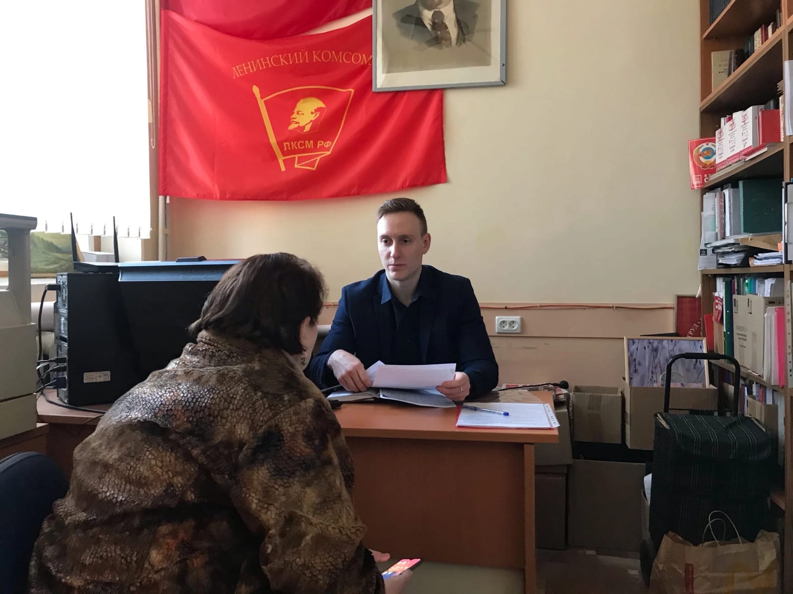 Владислав Кочнев провёл приём граждан, попавших в трудную жизненную ситуацию
