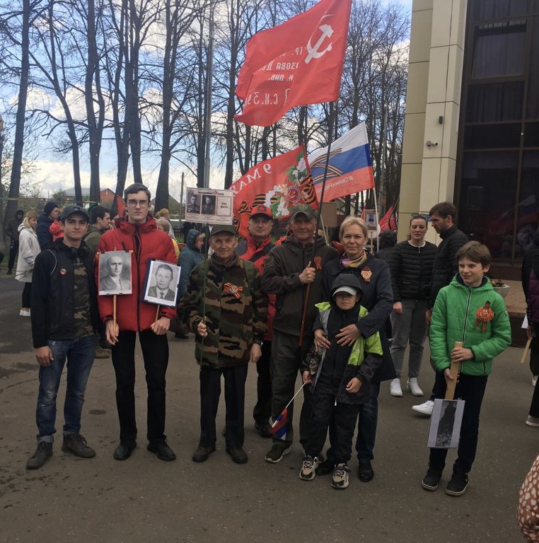 … и вновь прошли по весям всей страны «Бессмертные полки» участников войны!..