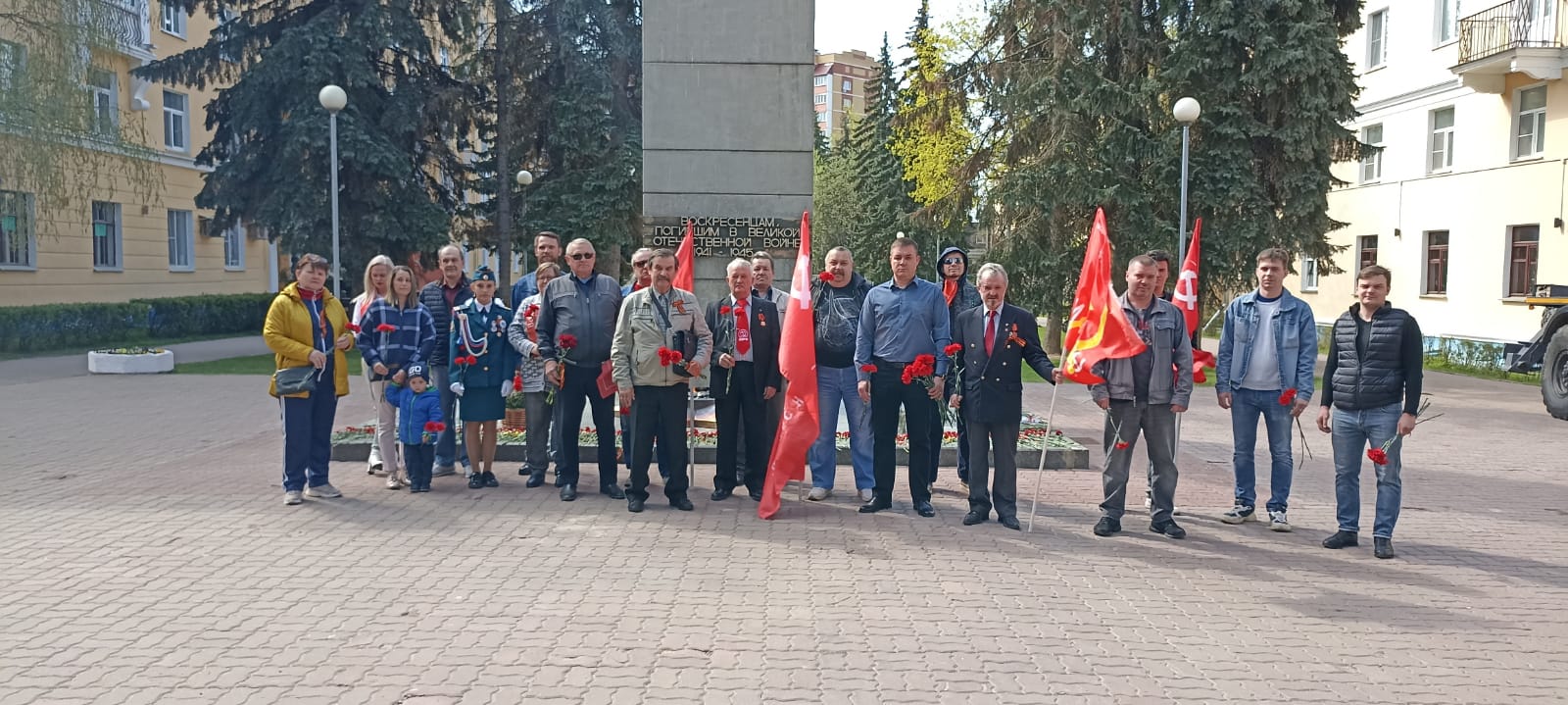 Воскресенские коммунисты отметили день Великой Победы