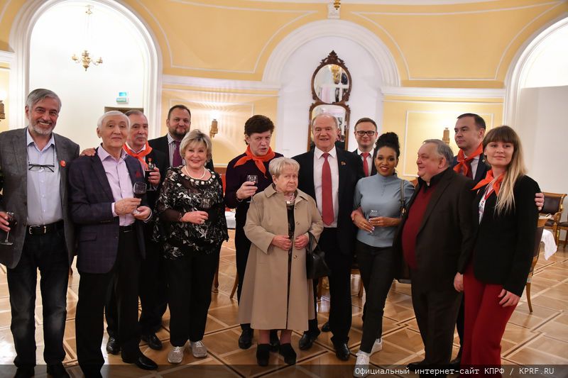 Г.А. Зюганов: «Самые яркие страницы в жизни страны Советов связаны с пионерией и комсомолом»