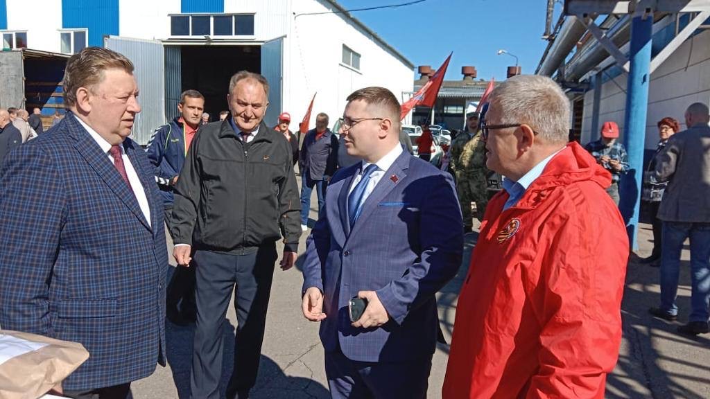 В оказании гуманитарной помощи братским республикам приняли участие Балашихинские коммунисты