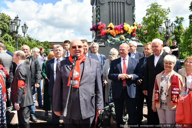 Г.А. Зюганов: «Пушкин – это наше Знамя и символ Русского мира»