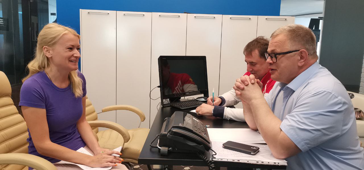 Депутат-коммунист Александр Наумов провёл приём жителей в Ступино