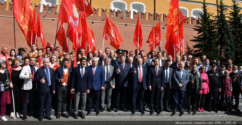 Поклон борцам с фашизмом