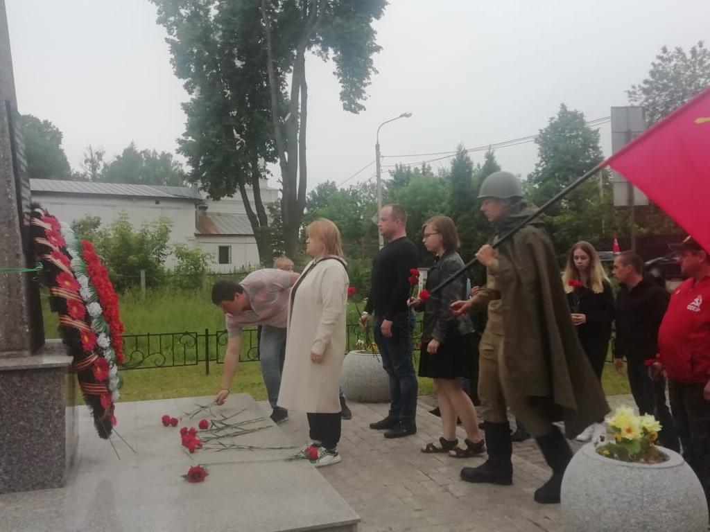 Коммунисты города Королёва провели традиционный реквием-поход «ПОМНИМ» в День Памяти и Скорби