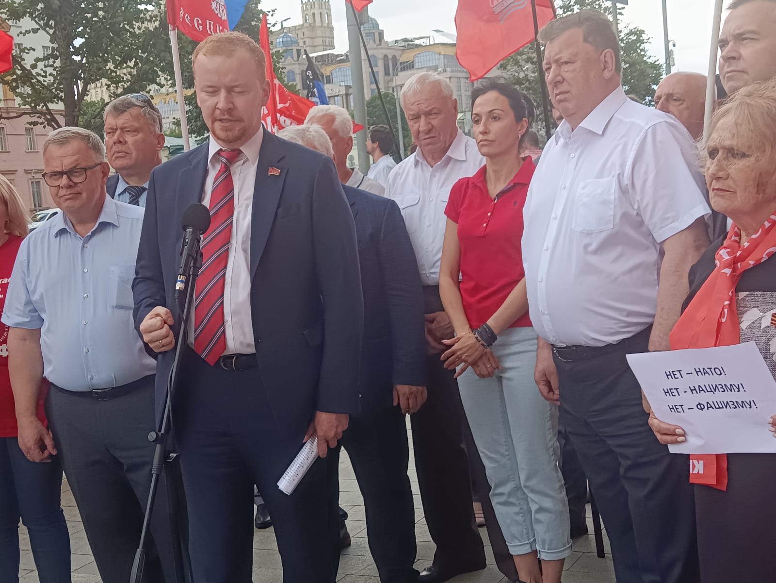 Матери России - за мир без нацизма!