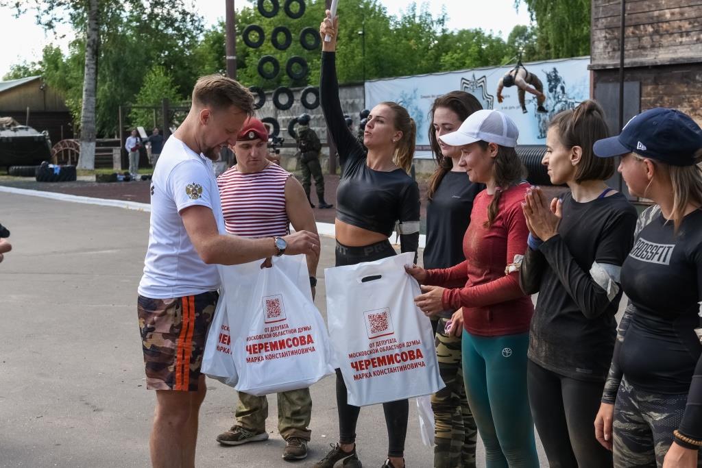 При поддержке депутата-коммуниста Марка Черемисова в Балашихе состоялось масштабное спортивное мероприятие ко Дню ВДВ