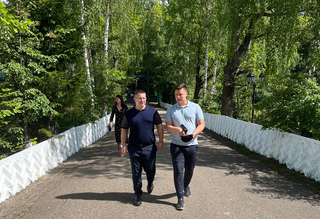 Депутат Московской областной Думы Марк Черемисов с рабочим визитом посетил детский оздоровительный лагерь «Мир» в Богородском г.о.